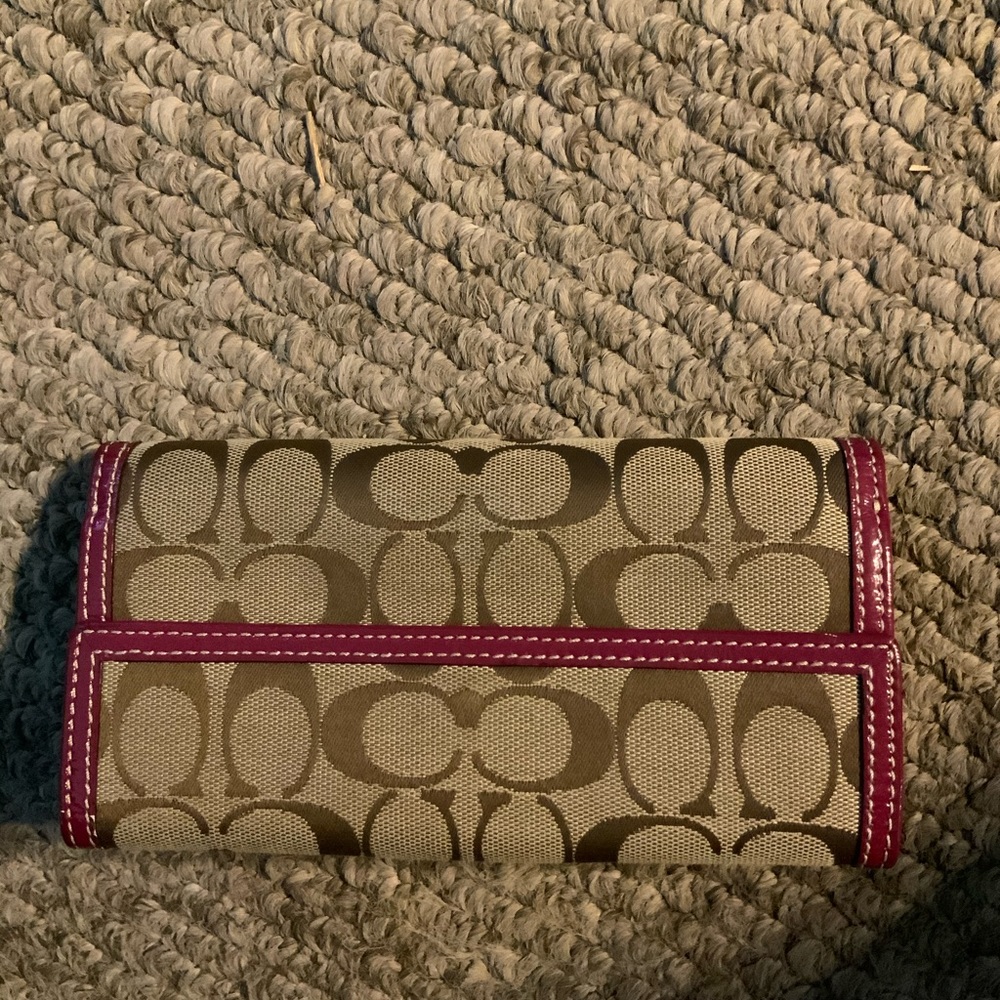 Coach Wallet - Picture 2 of 4